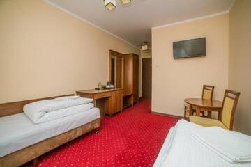 Фото номера Двухместный номер с 1 кроватью или 2 отдельными кроватями Мотели Hotel Grant г. Лешно 5