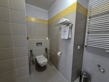 Фотографии Отель Hotel Antonińska г. Лешно (Польша) №3 Фото Отель Hotel Antonińska г. Лешно 3